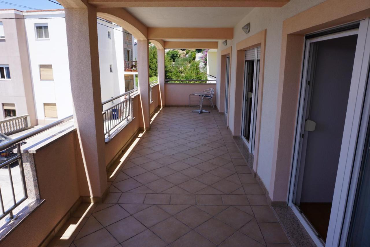 Spacious Comfort Apartment Duće Exterior foto